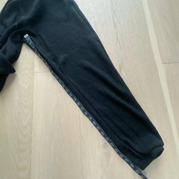 P'tula Soft Relaxed Waffle Knit Set in Black Size L Top/M Bottom  🖤 - Picture 16 of 17